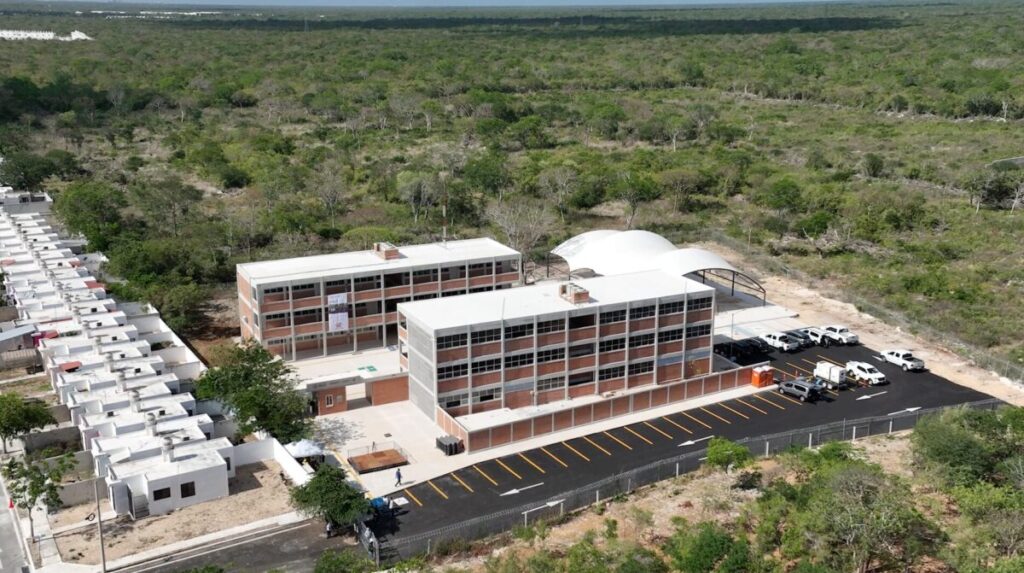 Claudia Sheinbaum Pardo y Joaquín Díaz Mena inauguran nuevo CBTIS en Ciudad Caucel con enfoque en tecnología e innovación