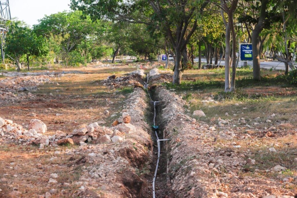 La alcaldesa Cecilia Patrón supervisa avances del nuevo corredor verde en Ciudad Caucel