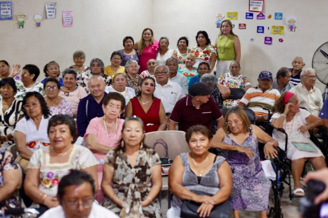Tres años de amor y dignidad: Celebran el aniversario de la Casa del Adulto Mayor de Kanasín / Raquel Balam Rocha