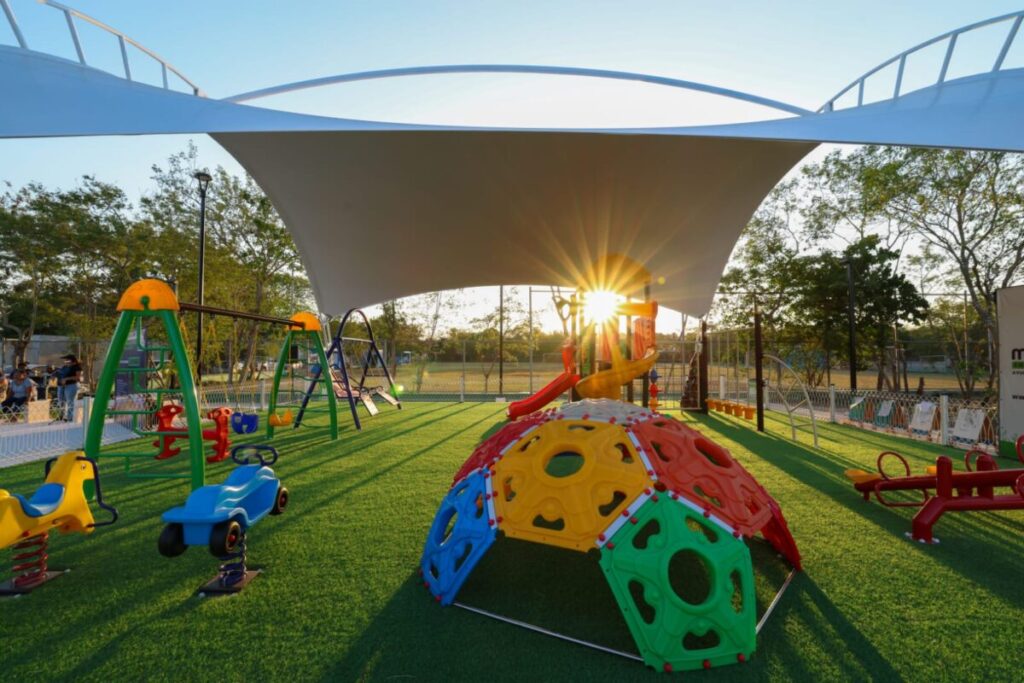 Cecilia Patrón inaugura el Parque “Árbol de Ramón”, obra que nace a favor de la inclusión en la comisaría Chichí Suárez