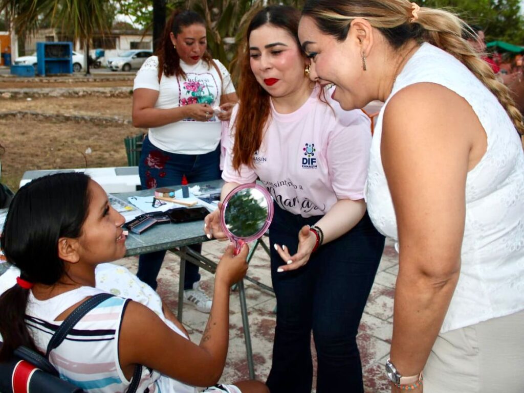 Lanza DIF de Kanasín programa “Ruta de la Belleza” para consentir a las madres / Raquel Balam Rocha