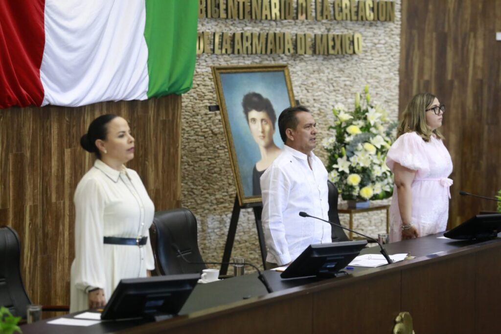 El Congreso premia a "Las Chelemeras" por salvar los manglares