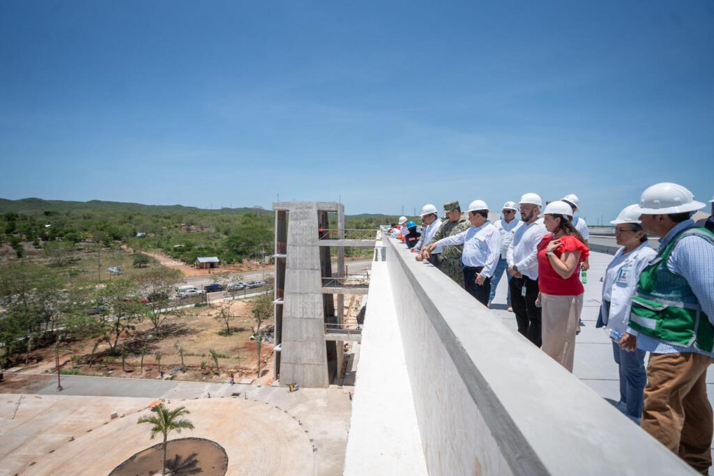 Supervisión de obras Mercado Municipal y Hospital de Ticul 2026.