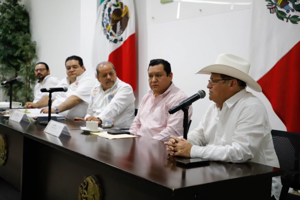 Congreso de Yucatán impulsa diálogo con taxistas para analizar el seguro de cobertura en el transporte público