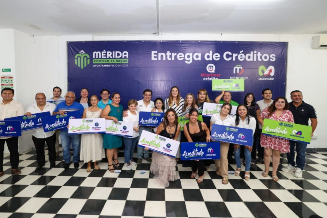 Cecilia Patrón Laviada rompe récord histórico en entrega de créditos para emprendedores en Mérida