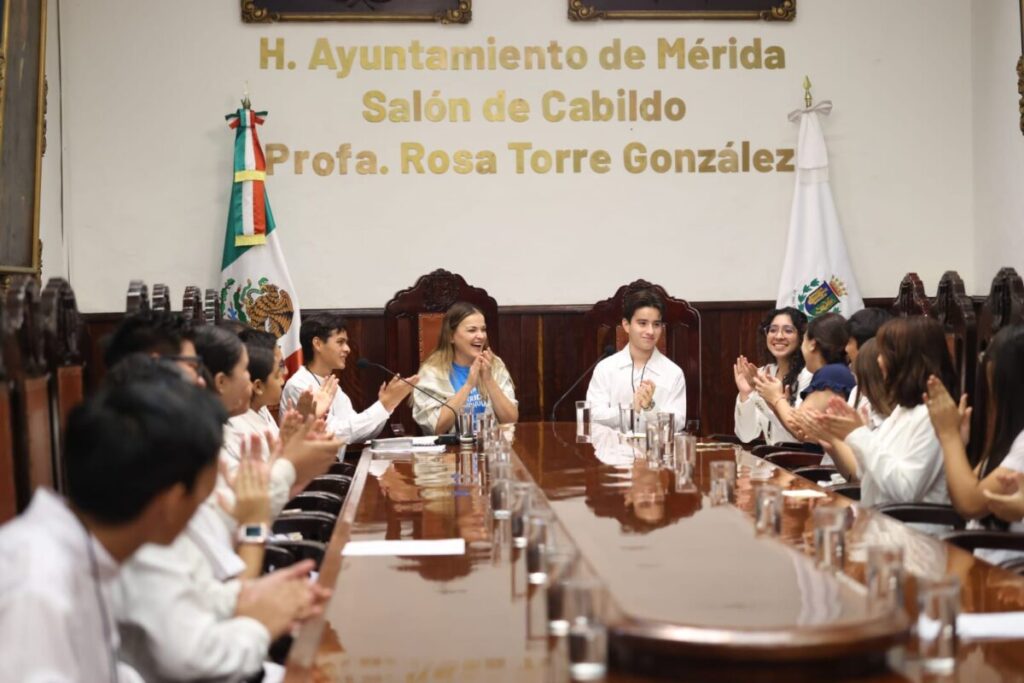 Juventudes de Mérida fortalecen su voz y liderazgo con la segunda edición del Cabildo Juvenil 2026 / Cecilia Patrón Laviada