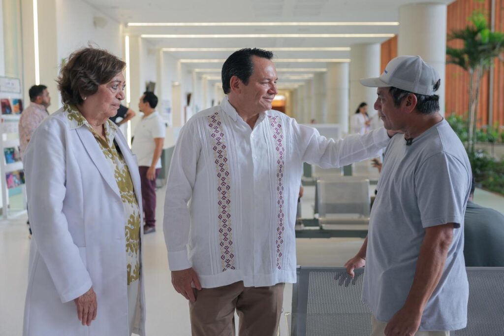 Joaquín Díaz Mena supervisa el nuevo Hospital O’Horán y garantiza atención médica pese a las lluvias