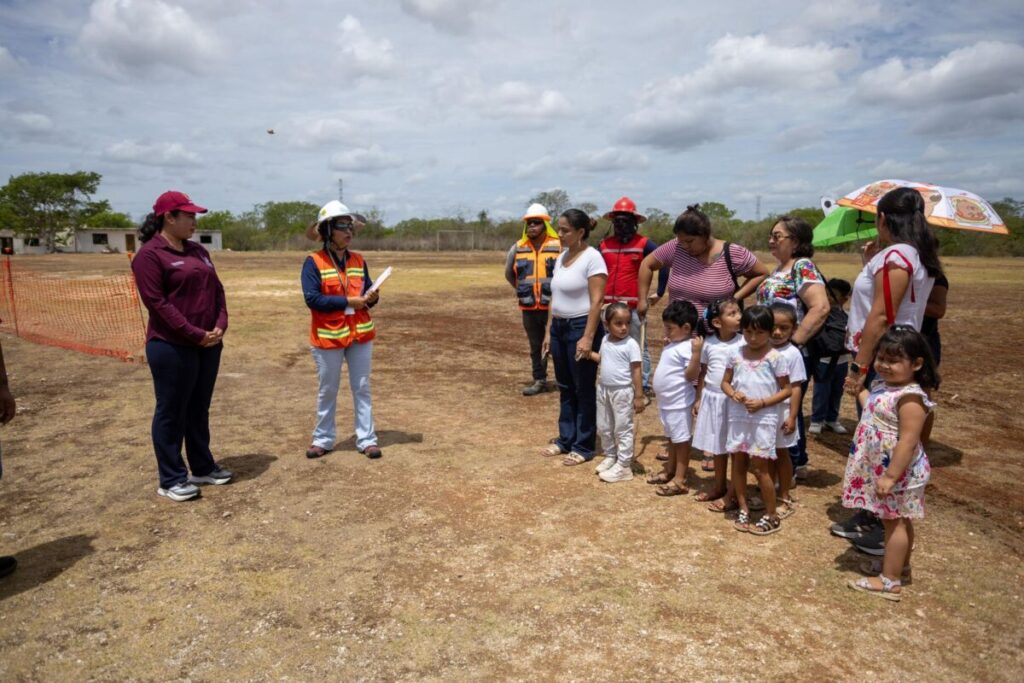 Tras años de espera, Ticimul tendrá un campo deportivo digno para sus familias: Kenia Walldina