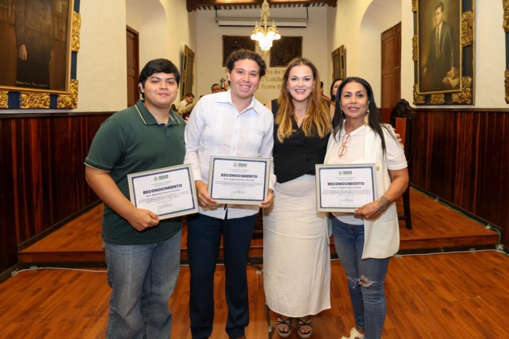 Cabildo Abierto impulsa propuestas ciudadanas para preservar la identidad cultural de Mérida / Cecilia Patrón Laviada