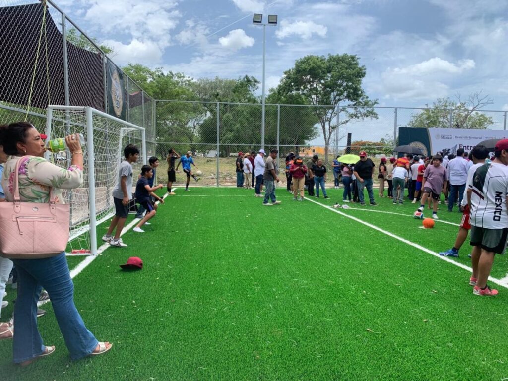 Renacimiento Maya lleva el deporte a las colonias con nuevas canchas del Mundial Social 2026 / Joaquín Díaz Mena