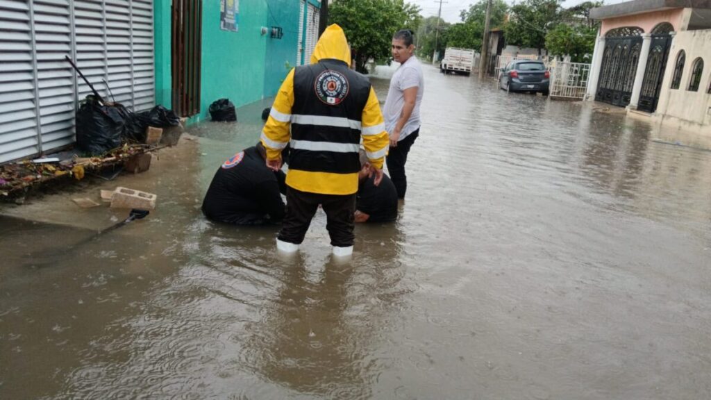 Umán activa operativo permanente y refuerza atención ante intensas lluvias / Kenia Walldina Sauri