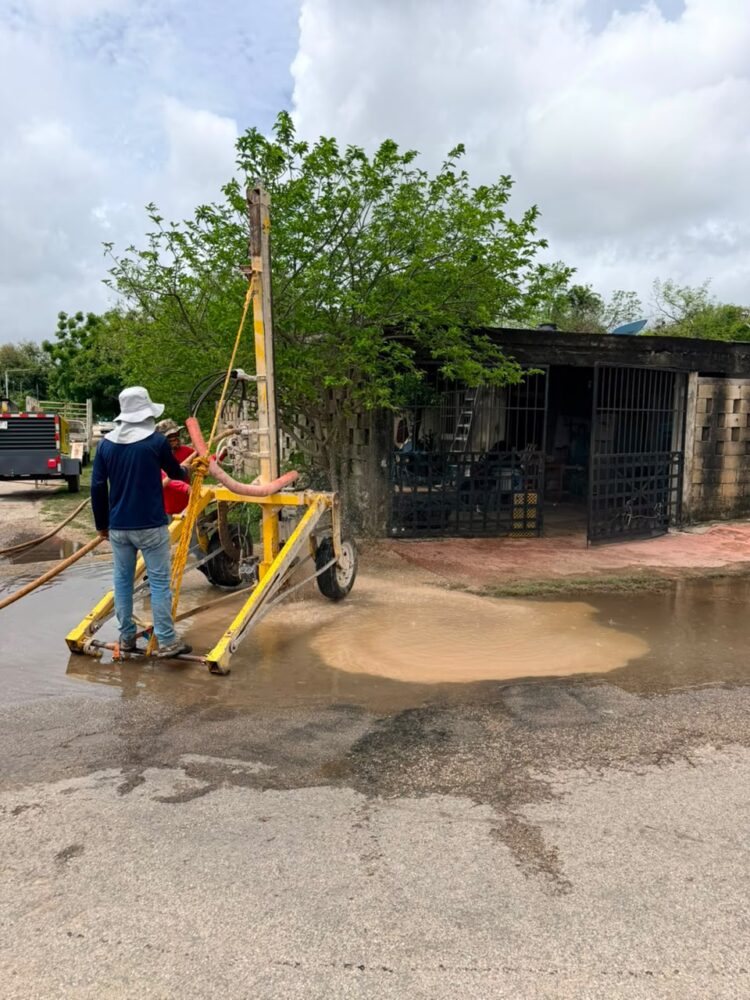 Umán activa operativo permanente y refuerza atención ante intensas lluvias / Kenia Walldina Sauri
