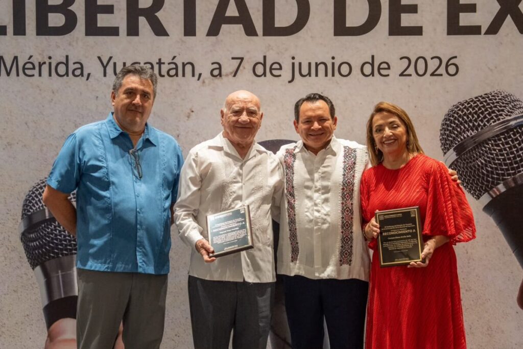 Gobierno de Yucatán reconoce a periodistas y reafirma compromiso con la libertad de expresión / Joaquín Díaz Mena