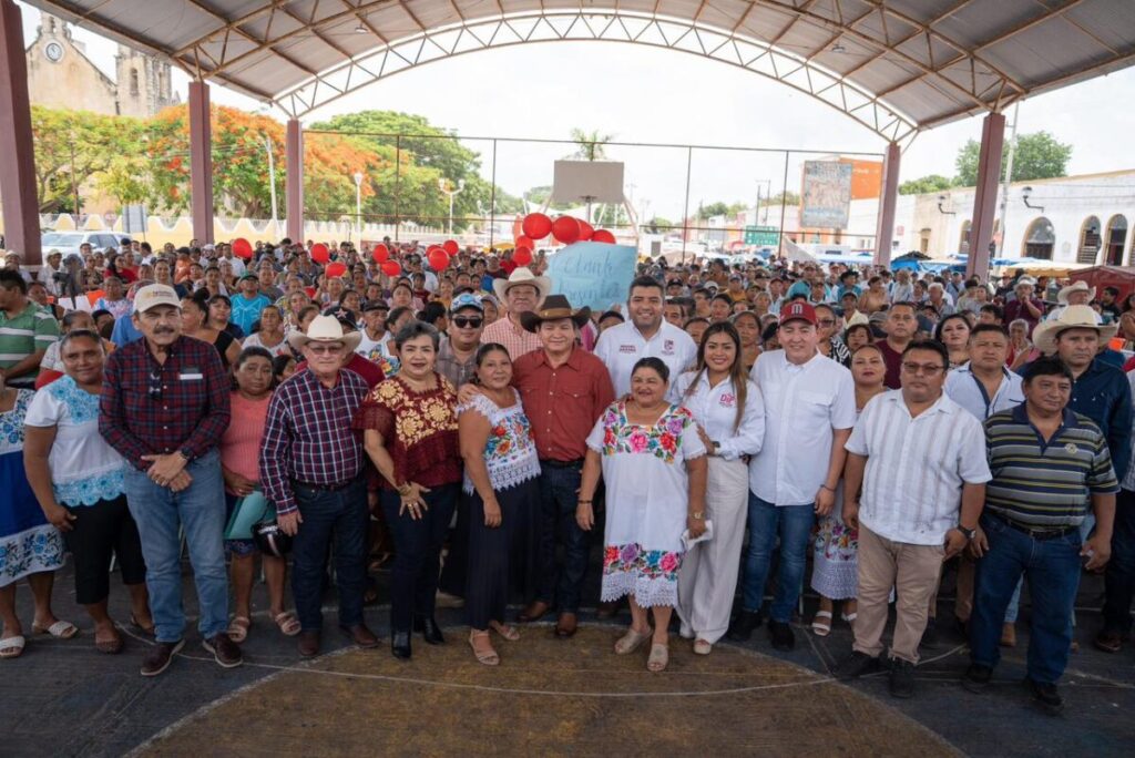 Renacimiento Maya cumple al campo yucateco con 116 mdp en ganadería, apicultura y caminos rurales