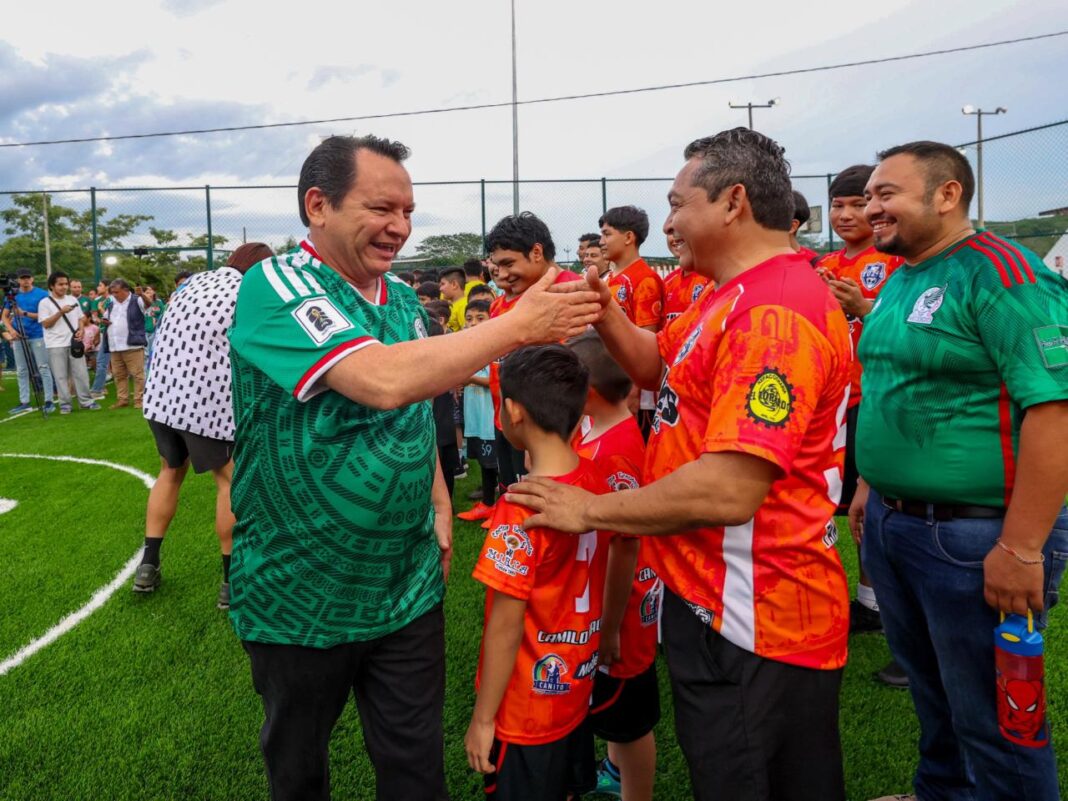 Renacimiento Maya impulsa el deporte en el sur de Yucatán con nueva cancha en Tekax / Joaquín Díaz Mena