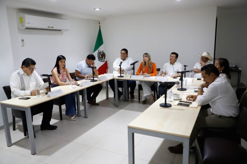 Congreso de Yucatán concluye pasarela de aspirantes para comisión
