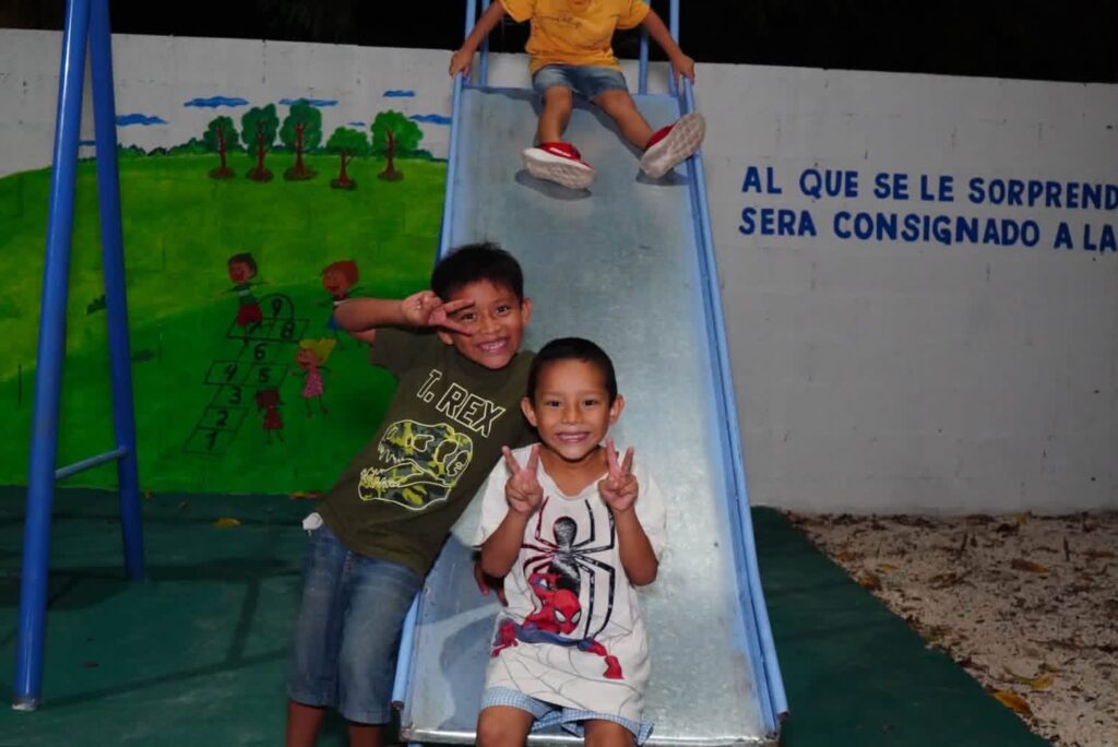 Así avanza el rescate de áreas públicas en las colonias olvidadas de Kanasín.