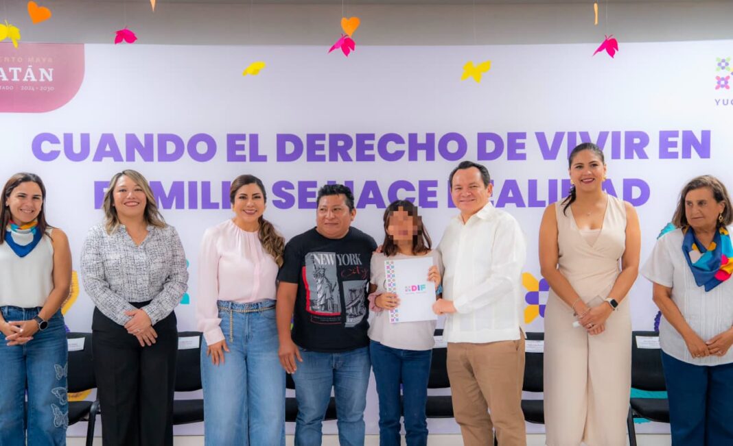 Niñas, niños y adolescentes son adoptados, inician nueva etapa con sus familias en Yucatán / Joaquín Díaz Mena y Mtra. Wendy Méndez Naal