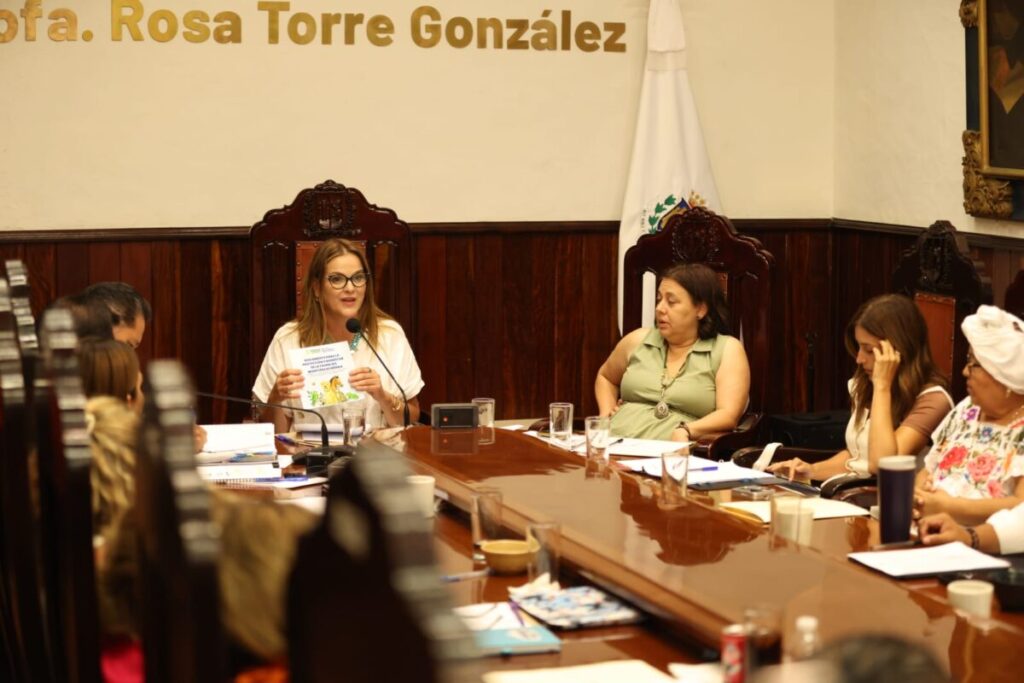 Cecilia Patrón alcanza los primeros 60 parques intervenidos con el programa 'Mérida Enchula'