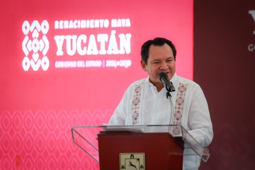 Renacimiento Maya cumple a pescadoras y pescadores con Seguridad en el Mar / Joaquín Díaz Mena