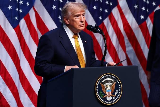 Concluye litigio por primer juicio civil contra Donald Trump con el depósito de 5.6 millones de dólares a E. Jean Carroll tras fallo definitivo