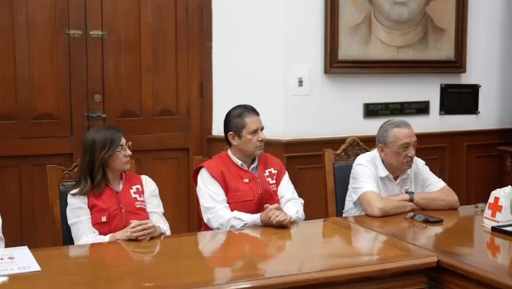 Renacimiento Maya respalda a la Cruz Roja con 1.8 millones de pesos para salvar más vidas en Yucatán / Joaquín Díaz Mena
