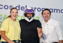Entrega Cecilia Patrón equipo de protección a más de 2 mil repartidores en motocicleta / Chambea Seguro/ Arturo León Itzá