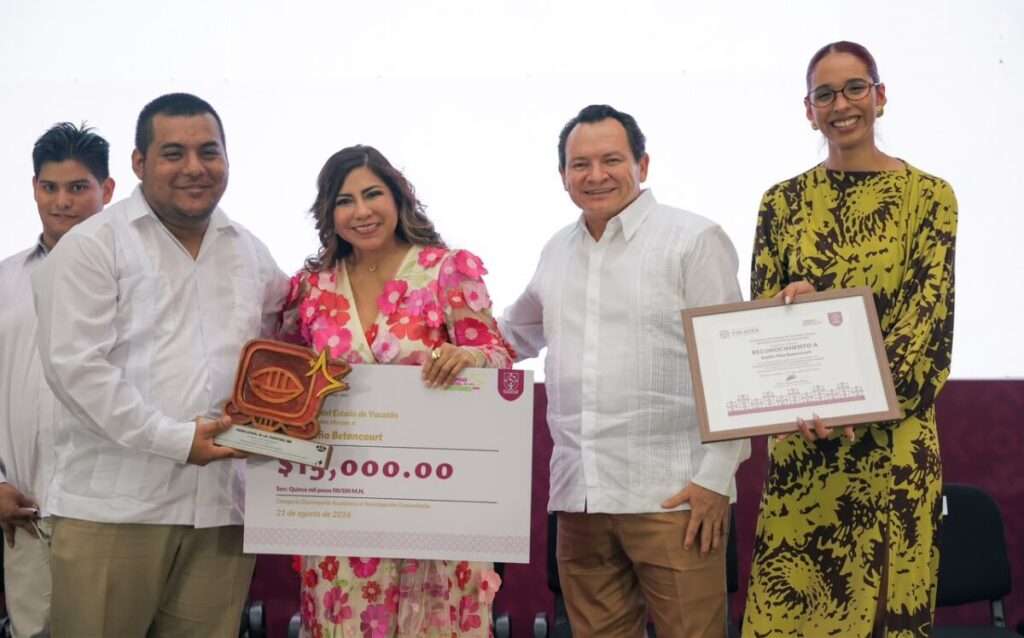 Historias de talento y superación inspiran a las juventudes de Yucatán / Joaquín Díaz Mena