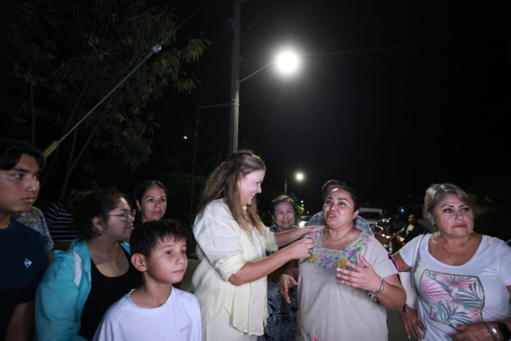 Mérida: Con más de 80 mil nuevas lámparas LED la ciudad brillará más que nunca: Cecilia Patrón