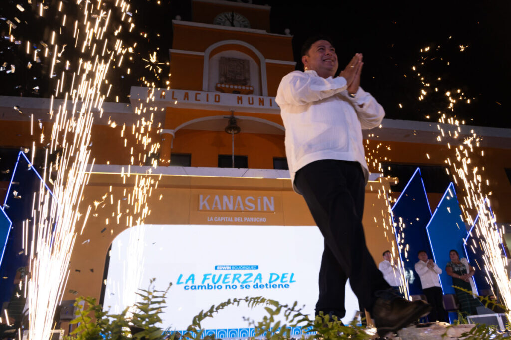 Hoy Kanasín tiene rumbo, dignidad y futuro, señaló Edwin Bojórquez en su 2º Informe de Gobierno