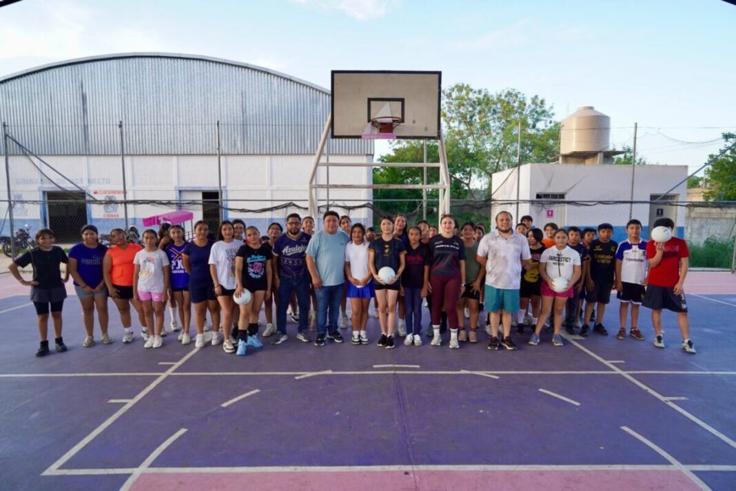 Nace la Escuela de Voleibol de Kanasín con más de 70 alumnos y el respaldo del Ayuntamiento y el CEDEM