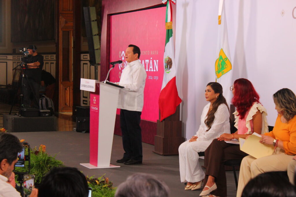 Renacimiento Maya fortalece el bienestar de 645 mil yucatecas y yucatecos / Joaquín Huacho Díaz Mena
