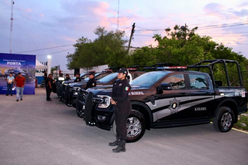 Kanasín refuerza su seguridad con nuevas patrullas / Edwin Bojórquez Ramírez
