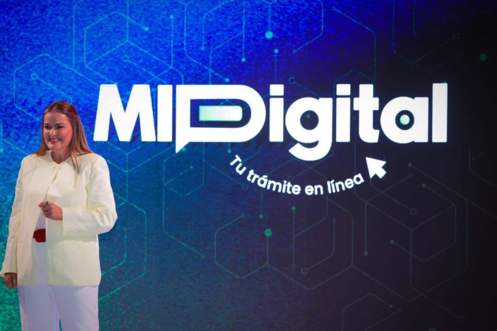 Cecilia Patrón presenta MIDigital para transformar trámites en Mérida