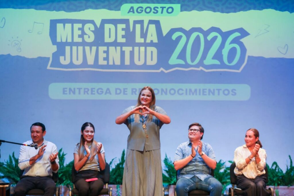 Ocho jóvenes galardonados con el Mérito Municipal 2026 por sus contribuciones a Mérida