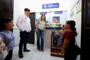 Mérida avanza hacia una ciudad más accesible con infraestructura inclusiva para personas de talla baja