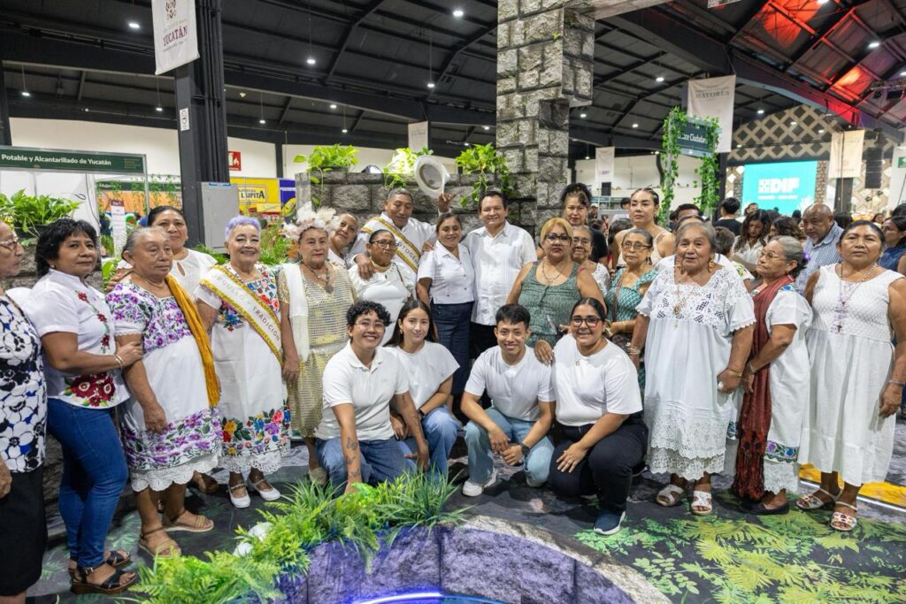 Expo Personas Adultas Mayores brinda servicios gratuitos y actividades de bienestar / Joaquín Díaz Mena y Mtra. Wendy Méndez Naal