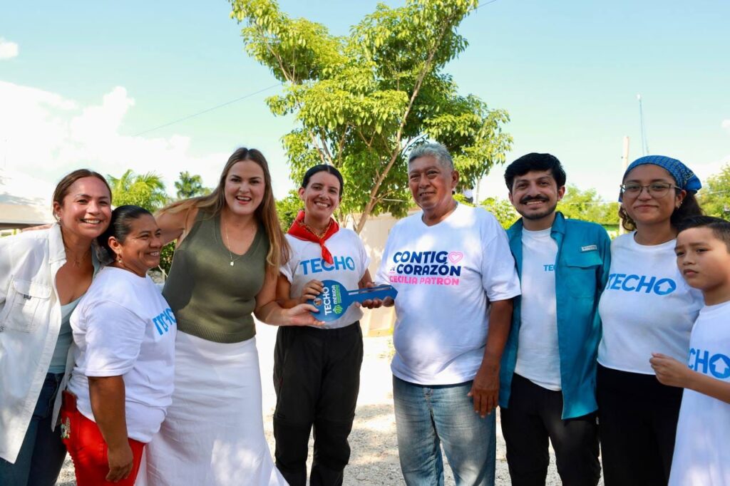 Con gestión del Ayuntamiento de Mérida, familias vulnerables estrenarán hogar en condiciones dignas: Cecilia Patrón