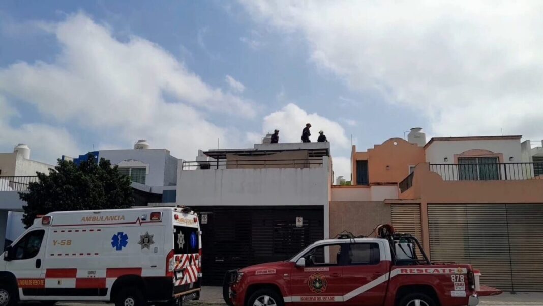 Caída desde el techo deja gravemente herido a un hombre en Paraíso Maya
