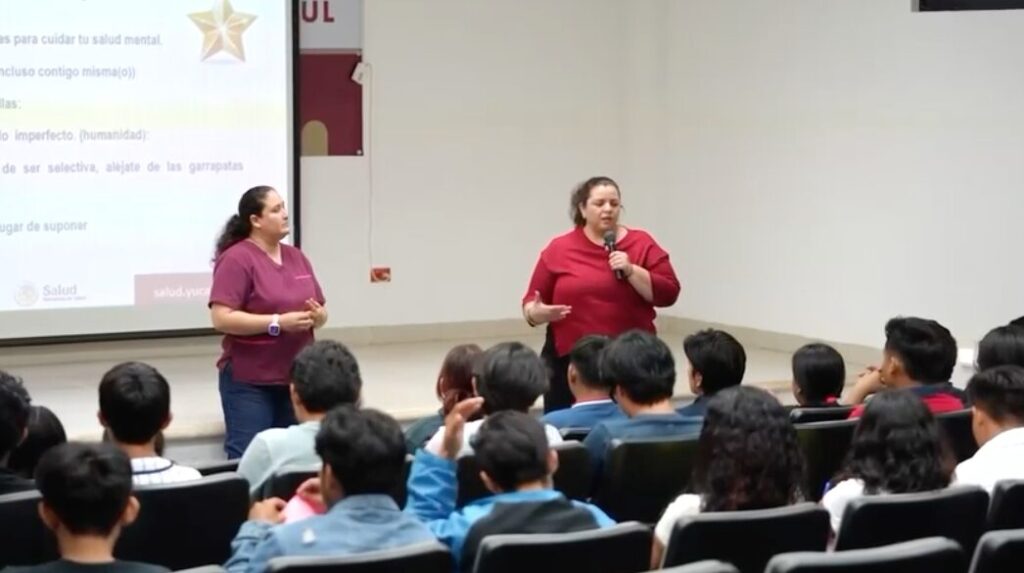 Abre Renacimiento Maya oportunidades universitarias para más de 100 mil habitantes de Tizimín, Tzucacab y Chikindzonot / Joaquín Díaz Mena