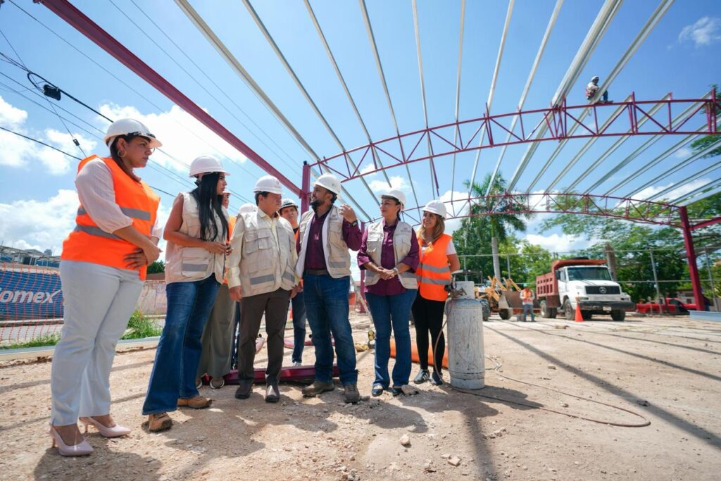 Luego de años de abandono, el Renacimiento Maya lleva bienestar a familias de Mérida con la modernización de espacios públicos/ Joaquín Díaz Mena