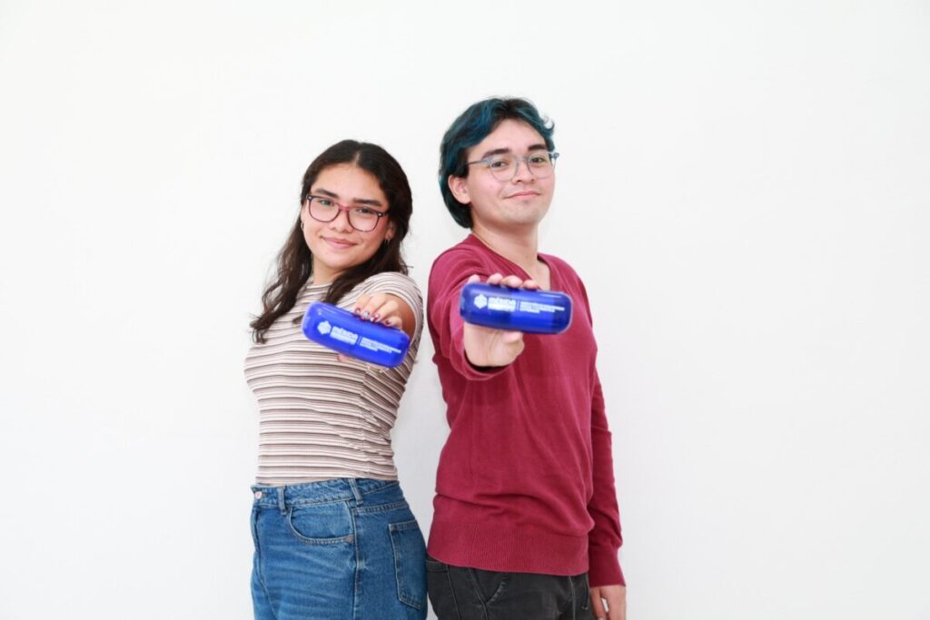 Acerca Ayuntamiento de Mérida lentes gratuitos a jóvenes de 13 a 25 años mediante el programa “Ver Mejor” / Cecilia Patrón/ Arturo León