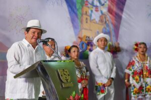 Renacimiento Maya lleva calles, domos e iluminación para el bienestar de casi nueve mil habitantes de Sotuta  