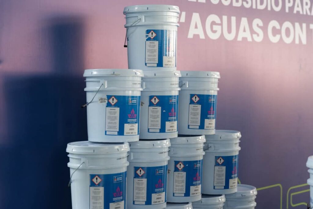 Cecilia Patrón impulsa subsidios en impermeabilizantes y pintura para viviendas en respaldo a la economía de familias en Mérida