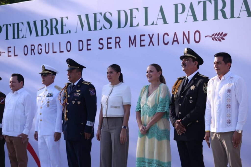 Policía Municipal de Mérida son reconocidos por Cecilia Patrón y la ciudadanía por la entrega con la que sirven