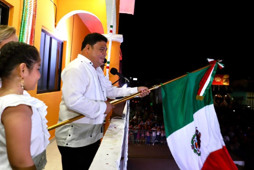 ¡Kanasín vibró con orgullo patrio el 216 Aniversario de la Independencia!