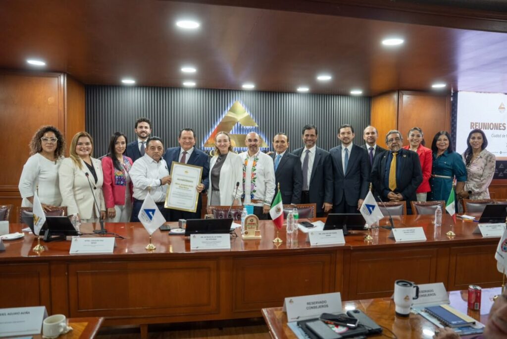 Renacimiento Maya genera confianza nacional con proyectos que atraen inversiones y transforman Yucatán / Joaquín Díaz Mena