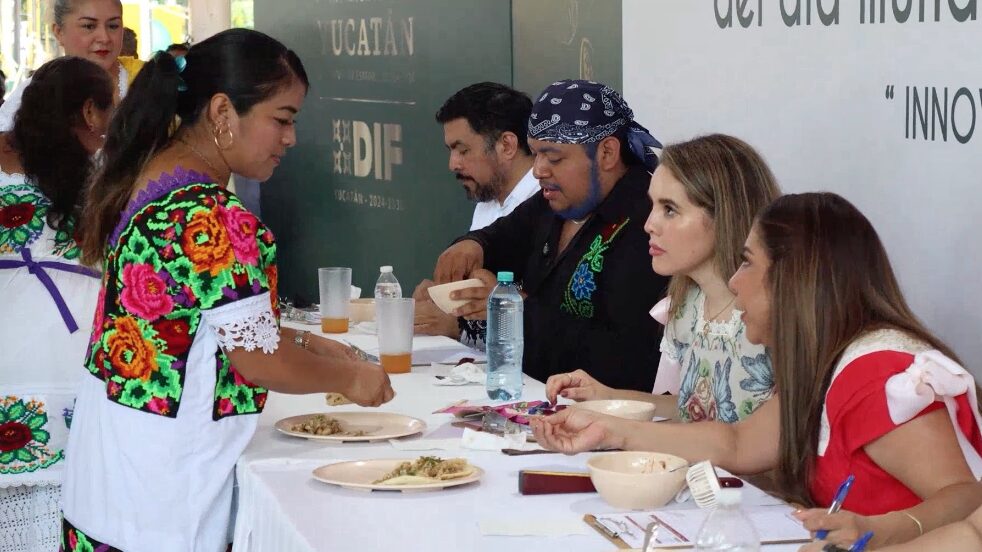 DIF Yucatán reúne sabores y saberes de la cocina maya en concurso de platillos regionales