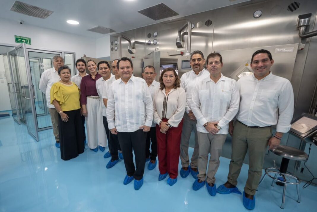 Joaquín Díaz Mena impulsa la medicina oncológica de precisión con primer ciclotrón del sureste