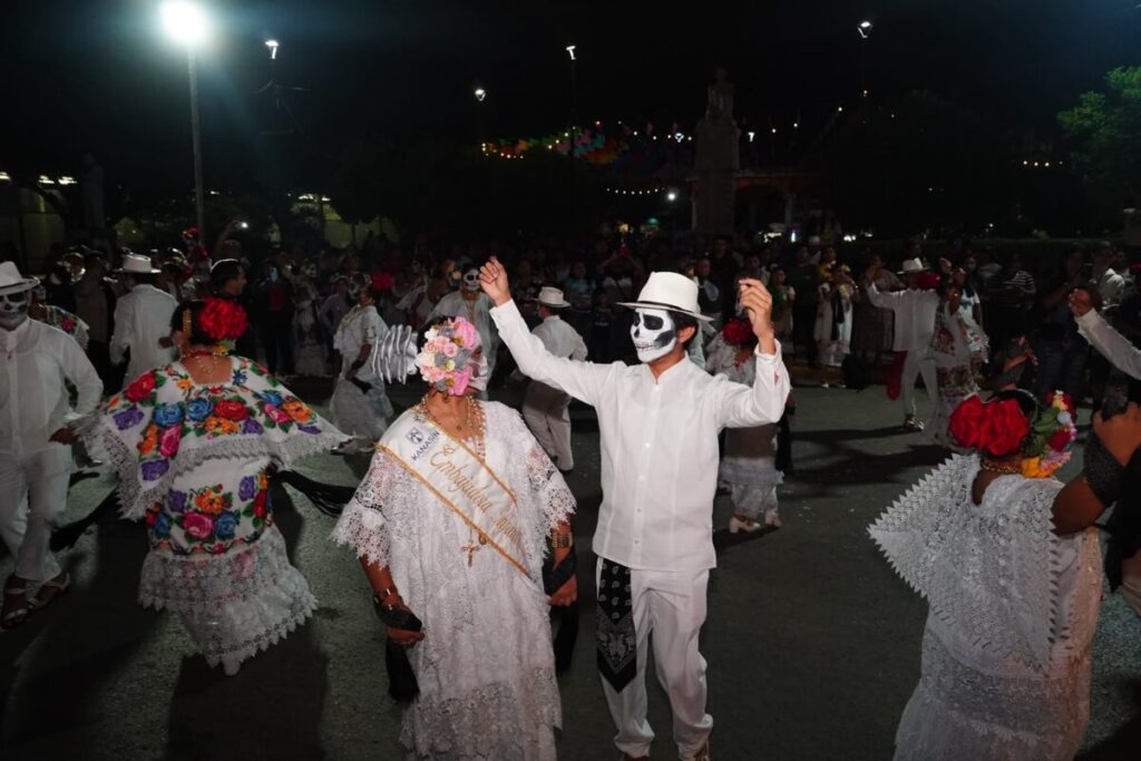 Kanasín se llena de misticismo y tradición con el Paseo de las Ánimas y Vaquería 2026
